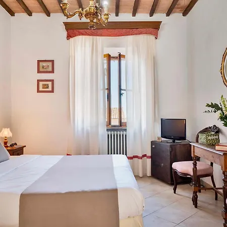 Agriturismo Tenuta Di Mensanello Colle di Val d'Elsa Room photo