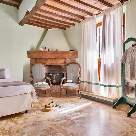 Agriturismo Tenuta Di Mensanello Colle di Val d'Elsa Room photo