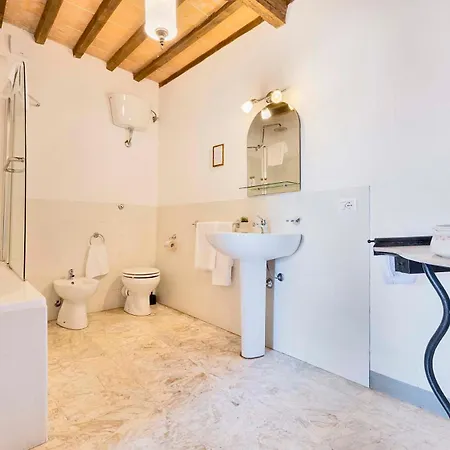 Agriturismo Tenuta Di Mensanello Colle di Val d'Elsa Room photo